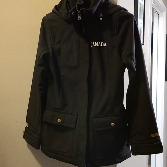 ROOTS Hooded Black Rain Jacket - Picture 7 of 8